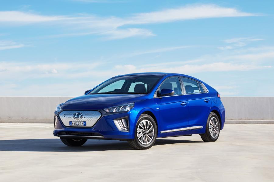 Hyundai IONIQ electric (AE) 2019 года  (AU) (фото 1 из 35)